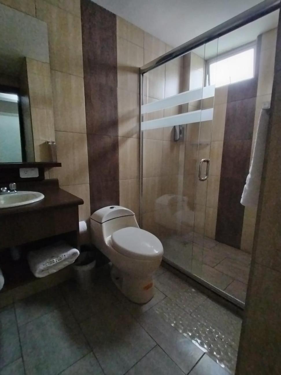 Hotel Luxor Plaza H&S San Francisco de Borja Esterno foto