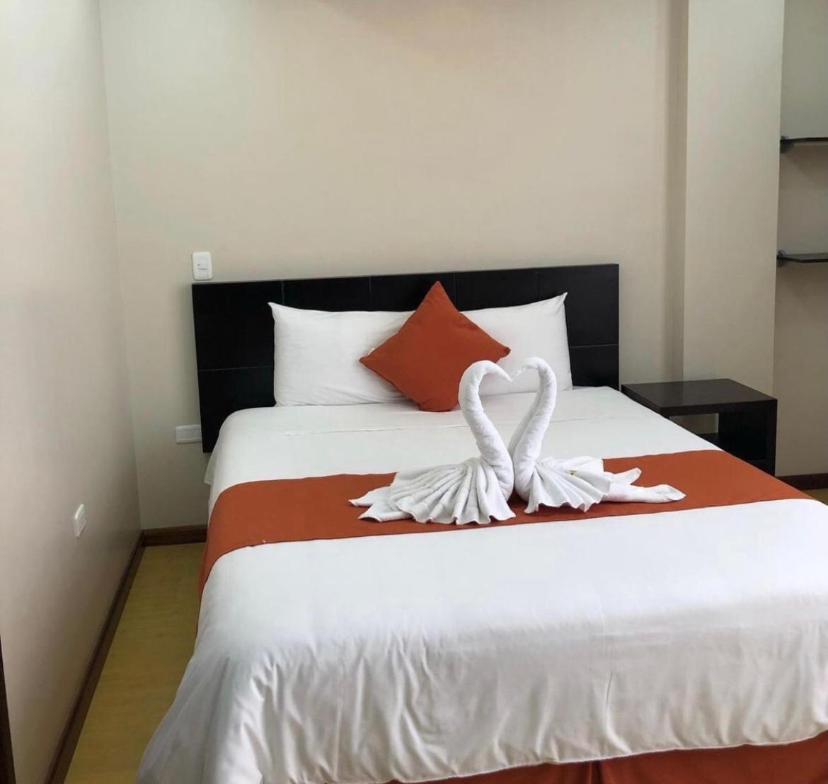 Hotel Luxor Plaza H&S San Francisco de Borja Esterno foto